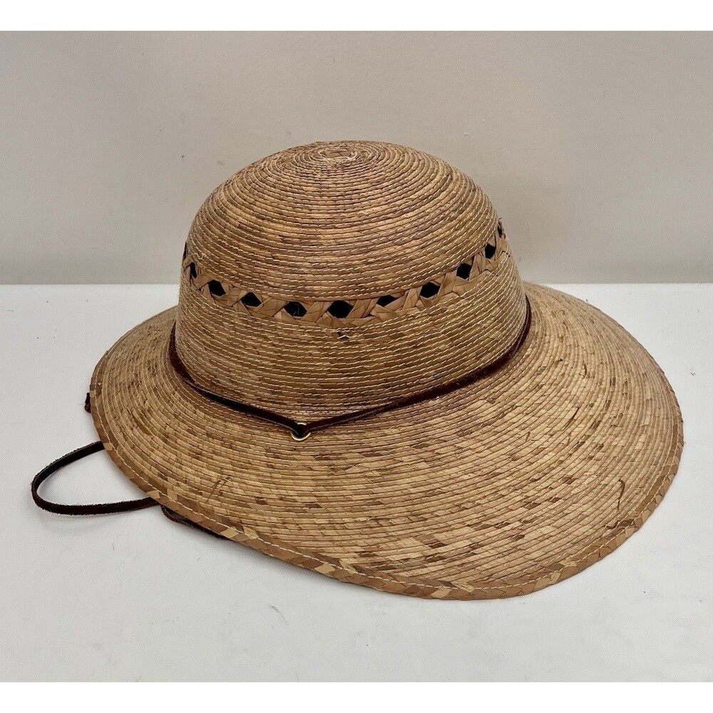 Tula Laurel Hat Womens One Size Handmade Palm Straw Garden Beach Outdoors